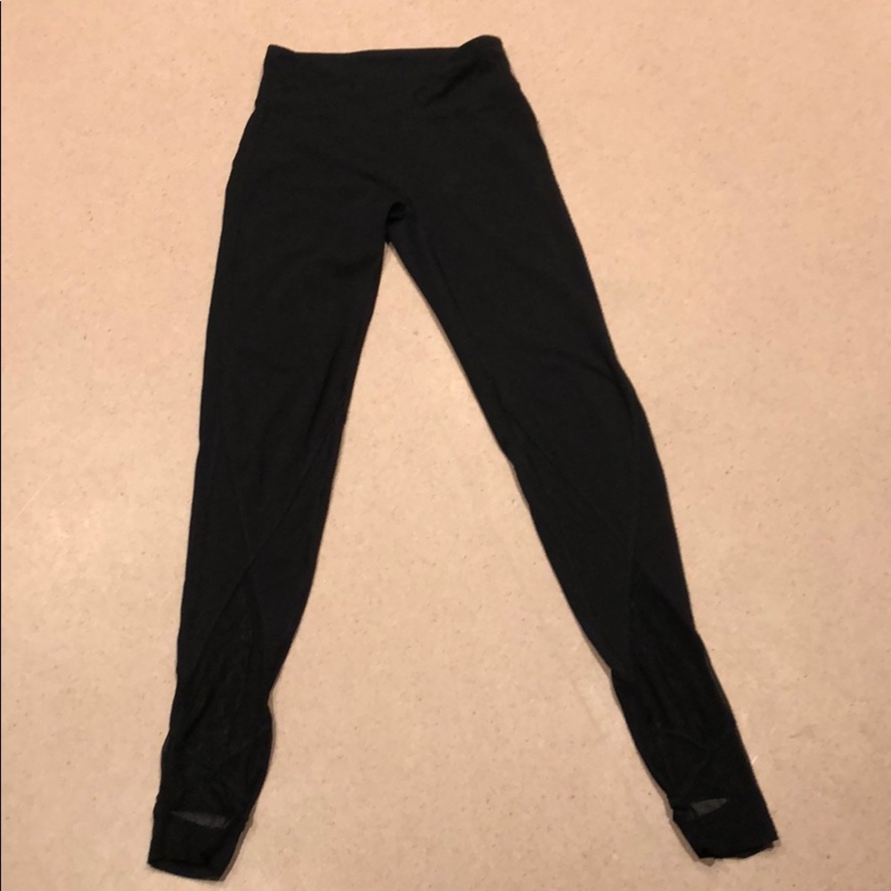 Black leggings